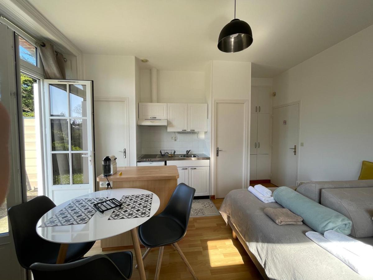 Residence Le Roc Fleuri Saint-Malo Exterior photo